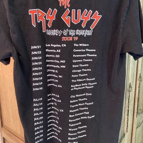 The Try Guys 2019 Men’s S Black T-Shirt Legends of the Internet Tour - Picture 5 of 5